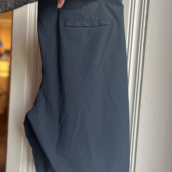 Abercrombie & Fitch Mens size 34 Dark Blue Swim Shorts with White Tie - Picture 3 of 4